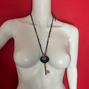 Giant key leather and chain necklace  🖤💛​​​​​​​​​